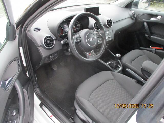 Audi A1 Sportback 1.0 TFSI Adrenalin S-line