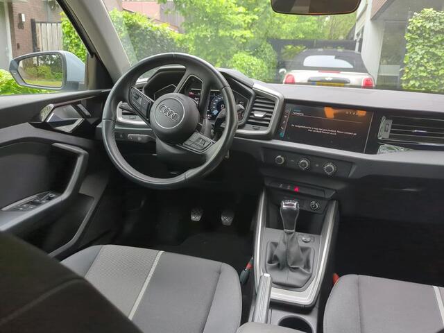 Audi A1 Sportback 25 TFSI Pro Line Virtual cockpit / LM velgen / Airco / Bluetooth / Cruise control