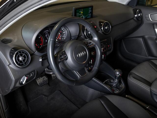 Audi A1 Sportback 1.0 TFSI Pro Line / 95pk / Stoelverwarming / Navigatie / Sportstoelen /