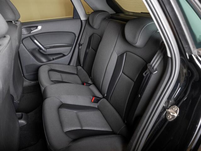 Audi A1 Sportback 1.0 TFSI Pro Line / 95pk / Stoelverwarming / Navigatie / Sportstoelen /