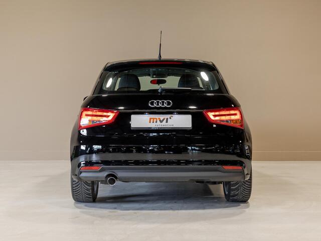Audi A1 Sportback 1.0 TFSI Pro Line / 95pk / Stoelverwarming / Navigatie / Sportstoelen /