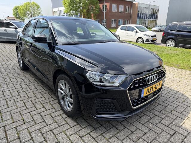 Audi A1 Sportback 30 TFSI S Edition Apple Carplay | Cruise