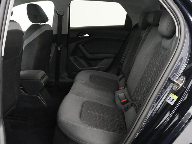 Audi A1 citycarver 30 TFSI epic | Carplay | Full LED | Climate control | Parkeerhulp | Virtual Cockpit | Navigatie | Cruise control | Sportstoelen | Bluetooth