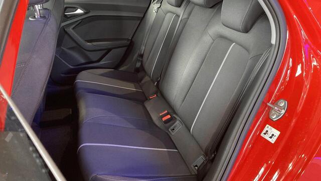 Audi A1 Sportback 25 TFSI Pro Line | Digital Cockpit | PDC V+A | Lm Velgen Demo