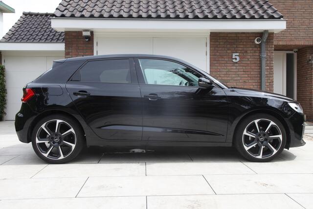 Audi A1 Sportback 35 TFSI S edition|Sonos|Keyles|