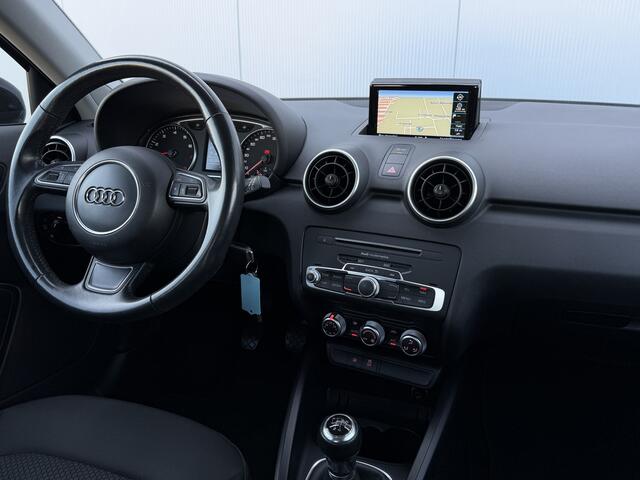Audi A1 Sportback 1.0 TFSI Sport S line Edition Navigatie/17inch.