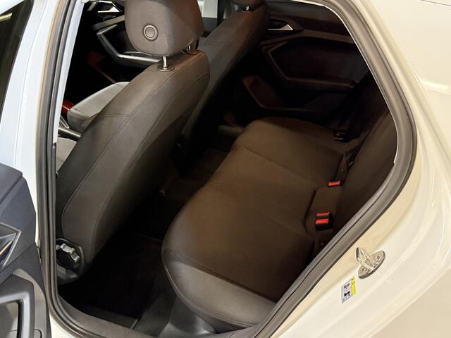 Audi A1 Sportback 30 TFSI Advanced Pro Line | DAB | Stoelverwarming | Virtual Cockpit