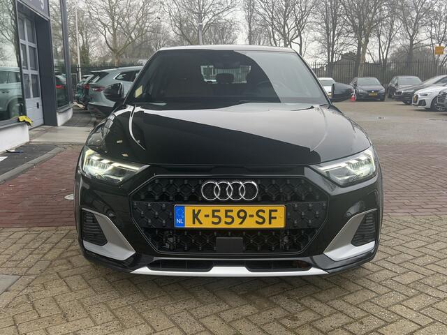 Audi A1 citycarver 25 TFSI epic / Led / Leder / Virtual cockpit / Climate Control / Navigatie / 17 Inch TRANS