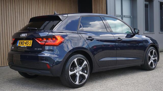 Audi A1 Sportback 35 TFSI 150pk S Line edition one Automaat Keyless Virtual B&O Ambiance Drive Select *63971 km* 17 inch LM Camera *keurig netjes*