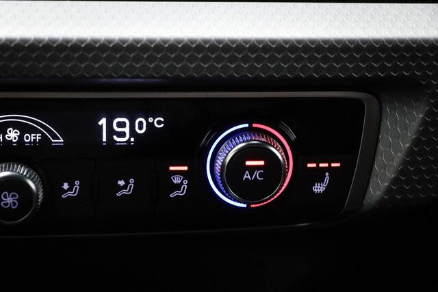 Audi A1 citycarver 30 TFSI epic | LED | ACC | STOELVERWARMING | DAB | DRAADLOZE LADER | PARK ASSIST | CAMERA