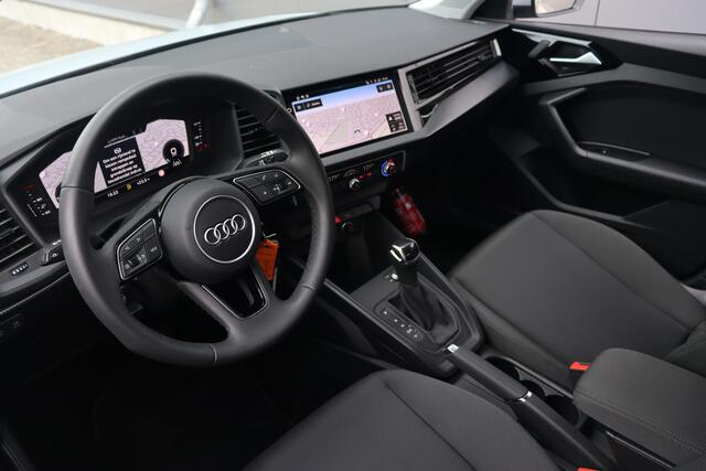 Audi A1 Sportback 25 TFSI S-Line | LED | Camera | 17 Inch |