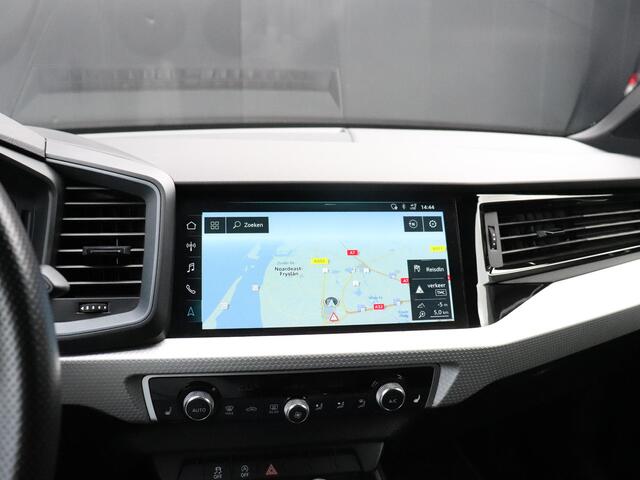 Audi A1 Sportback 30 TFSI S Line edition one | STOELVERW. | PDC | APPLE CARPLAY | CRUISE | NAVI |