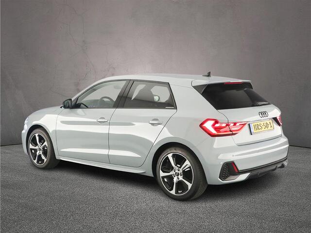 Audi A1 Sportback 25 TFSI S edition | Cruise control | S-line | Full-Led | Optiek zwart |