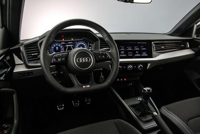 Audi A1 Sportback 25 TFSI S edition | Cruise control | S-line | Full-Led | Optiek zwart |