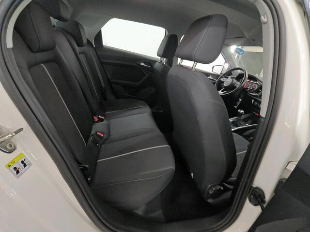 Audi A1 Sportback 25 TFSI Pro Line / DAB / Carplay / 15'' LMV / Trans