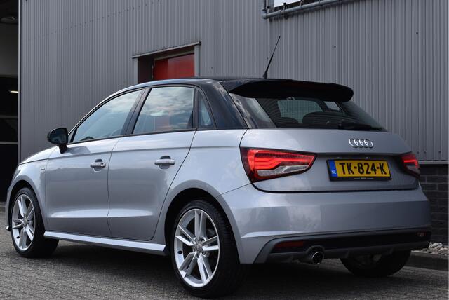 Audi A1 Sportback 1.0 TFSI Adrenalin S-Line NL-auto, Cruise, Airco, 17 Inch, Navi, Bluetooth