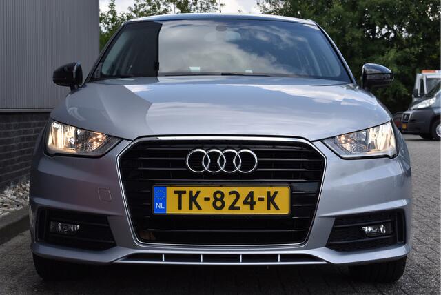 Audi A1 Sportback 1.0 TFSI Adrenalin S-Line NL-auto, Cruise, Airco, 17 Inch, Navi, Bluetooth