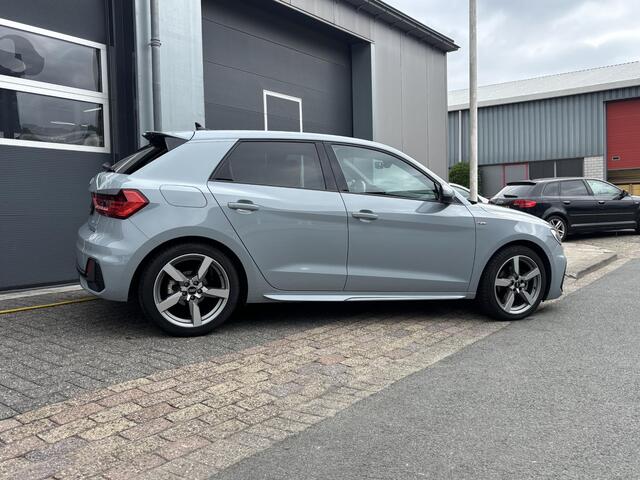 Audi A1 Sportback 30 TFSI Pro Line S -Line| Camera| PDC V+A| Carplay| Stoelverwarming