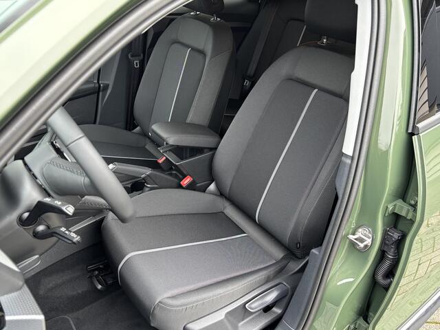Audi A1 Sportback Advanced edition 25 TFSI 70 kW / 95 pk | Automaat | Cruise Control | 17 Inch | Digitale Klokken | Metallic |