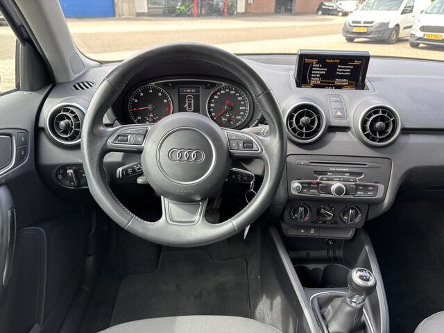 Audi A1 Sportback 1.0 TFSI Adrenalin S-Line / Navi / Cruise Control / Bluetooth / Allseason Banden /