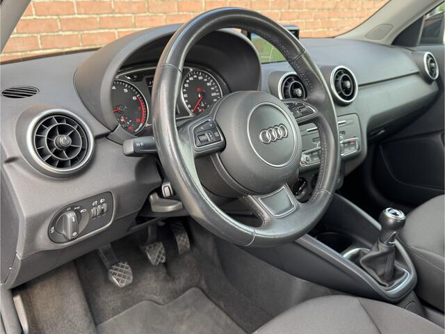 Audi A1 Sportback 1.0 TFSI | NL-AUTO! | NAVI! | CRUISE! | AIRCO!