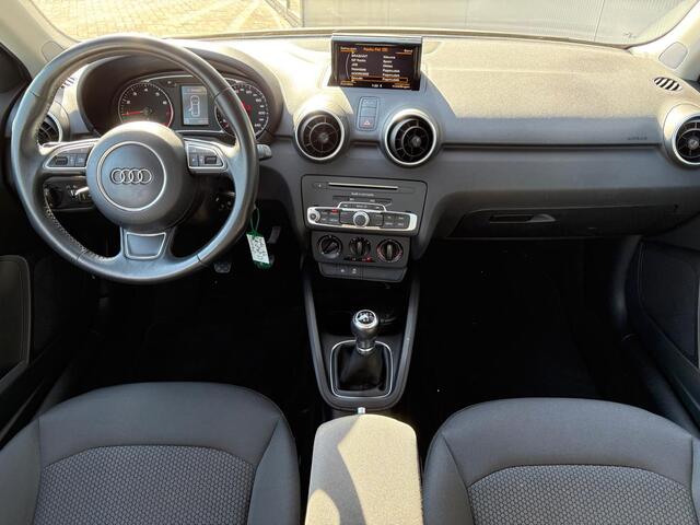 Audi A1 Sportback 95PK TFSI Pro Line Bi-Tone/Navigatie/Bluetooth/Cruise-control