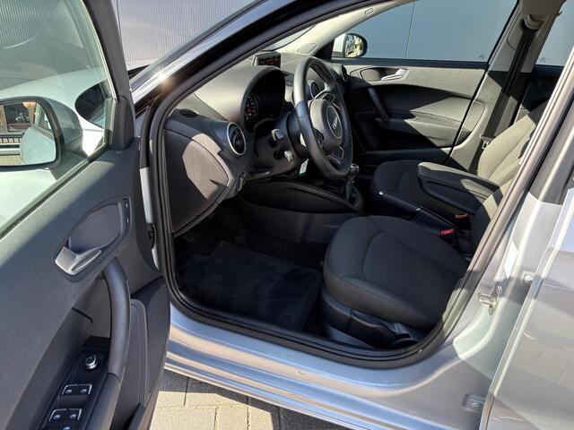 Audi A1 Sportback 95PK TFSI Pro Line Bi-Tone/Navigatie/Bluetooth/Cruise-control