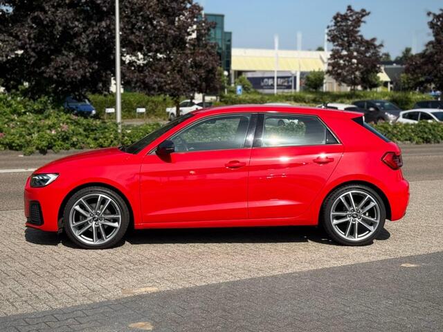 Audi A1 1.0 85KW A/T KEYLESS CARPLAY DIGITAAL DASHBOARD