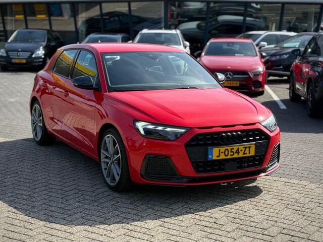 Audi A1 1.0 85KW A/T KEYLESS CARPLAY DIGITAAL DASHBOARD