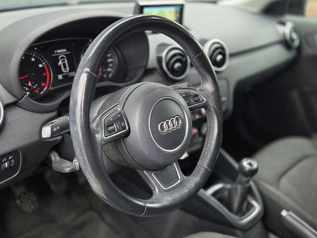 Audi A1 Sportback 1.0 TFSI Adrenalin | Navigatie | Bluetooth | Parkeersensoren
