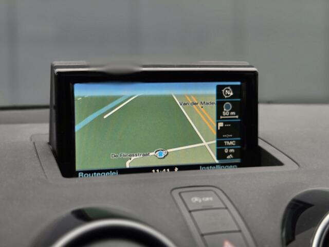 Audi A1 Sportback 1.0 TFSI Adrenalin | Navigatie | Bluetooth | Parkeersensoren