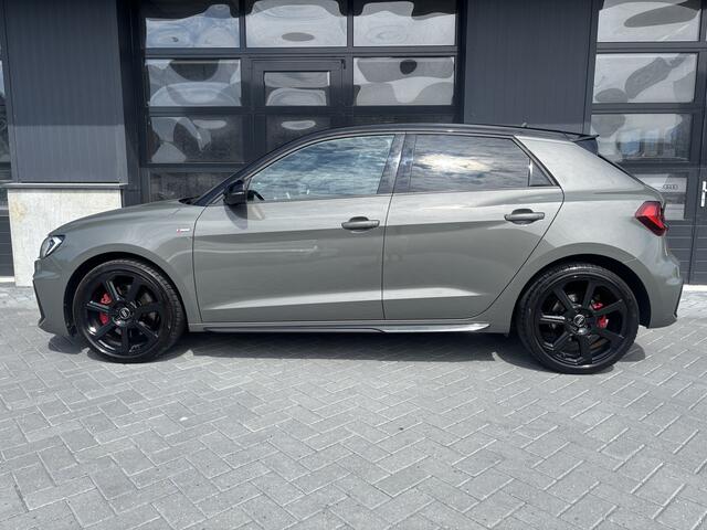 Audi A1 Sportback 40 TFSI S Line edition one
