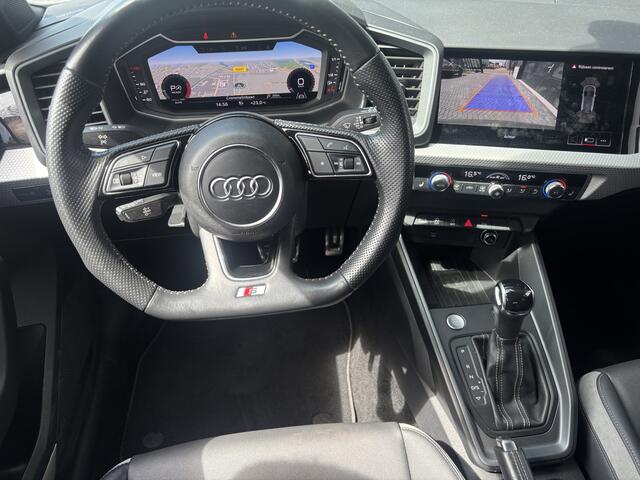 Audi A1 Sportback 40 TFSI S Line edition one