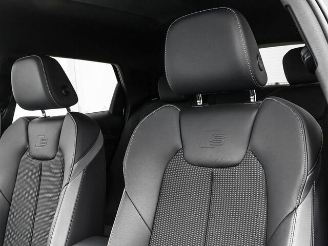 Audi A1 Sportback 30 TFSI 110pk S Edition · Camera · Apple/Android Car Play · Keyless · P-Sensoren · Getint Glas · Afgevlakt Stuurwiel · 17'' Inch ·