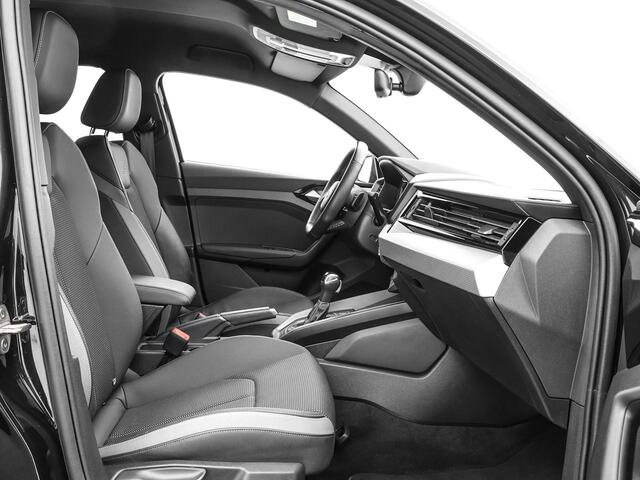 Audi A1 Sportback 30 TFSI 110pk S Edition · Camera · Apple/Android Car Play · Keyless · P-Sensoren · Getint Glas · Afgevlakt Stuurwiel · 17'' Inch ·