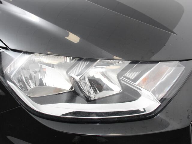 Audi A1 Sportback 30 TFSI S edition Climate control Cruise control Stoelverwarming Lichtmetalen velgen Navigatie Apple Carplay/ Android Auto Parkeersensoren