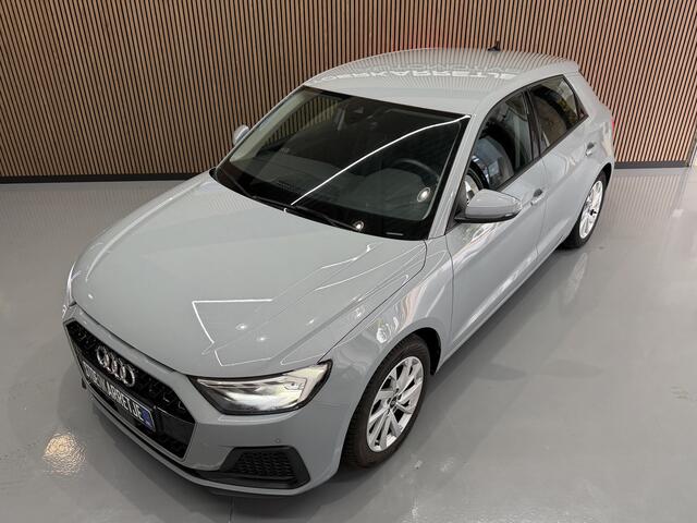 Audi A1 Sportback 30 TFSI Advanced edition | Carplay Navi | Led | Digitaal Inst | Stoelverwarming | Clima | Keurig nette Audi A1