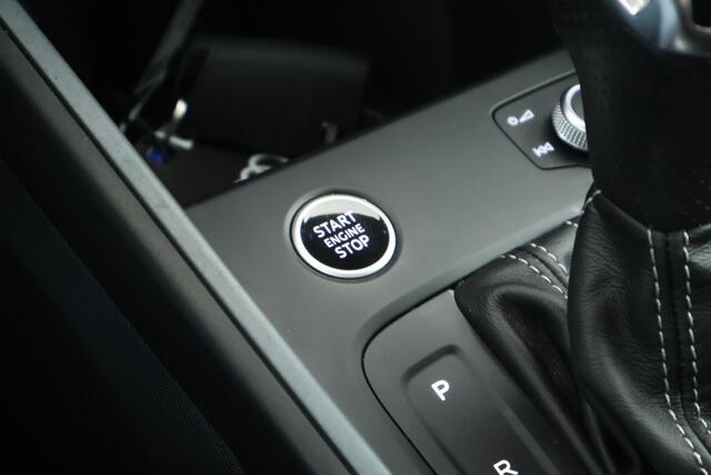 Audi A1 Sportback 30 TFSI 110pk S-Tronic S edition Sonos Keyless Stoelverwarming ACC LED Climate Control Carplay 2x S-Line
