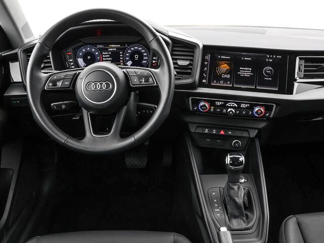 Audi A1 Sportback 30 TFSI 115pk S-tronic Advanced edition · Apple/Android Car Play · Camera · Cruise Control · Stoelverwarming · 16'' Inch ·