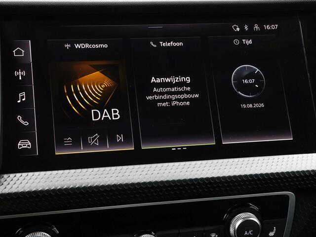 Audi A1 Sportback 30 TFSI 115pk S-tronic Advanced edition · Apple/Android Car Play · Camera · Cruise Control · Stoelverwarming · 16'' Inch ·