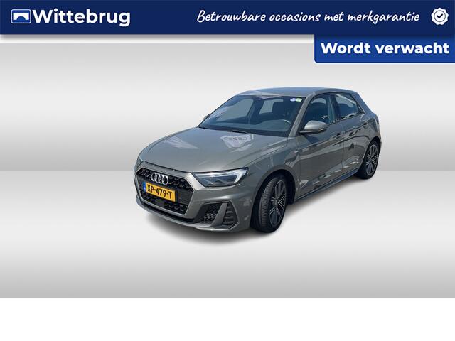 Audi A1 Sportback 30 TFSI S Line / S-Line Interieur + Exterieur / Digitale Cockpit / LED / Parkeersensoren V+A / Audi Smartphone Interface /