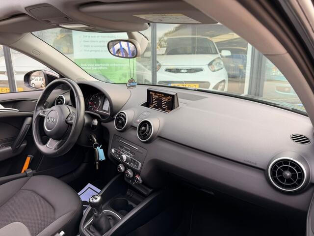 Audi A1 Sportback 1.4 TFSI Sport 3xS-line | PANO | 5-DEURS | AIRCO | NAVI