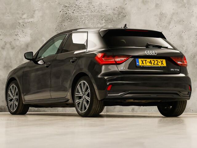 Audi A1 Sportback 25 TFSI Sport (APPLE CARPLAY, GROOT NAVI, GETINT GLAS, LM VELGEN, SPORTSTOELEN, LED ACHTERLICHTEN, CRUISE, NIEUWSTAAT)