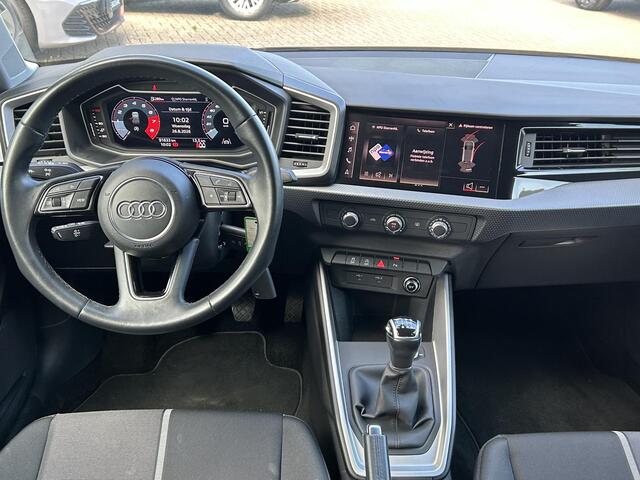 Audi A1 Sportback 30 TFSI Advanced edition | Apple CarPlay | Cruise Control | All Season banden | Parkeersensoren Voor en Achter | Digital Cockpit
