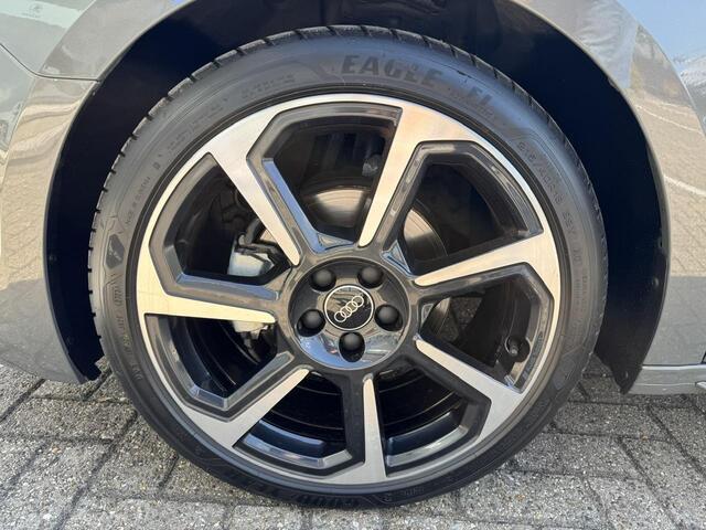Audi A1 Sportback 30 TFSI S-Line | Autom. | LED | App-Conn. | ACC | Camera | LMV 18" | 1e eig. | Mooi !