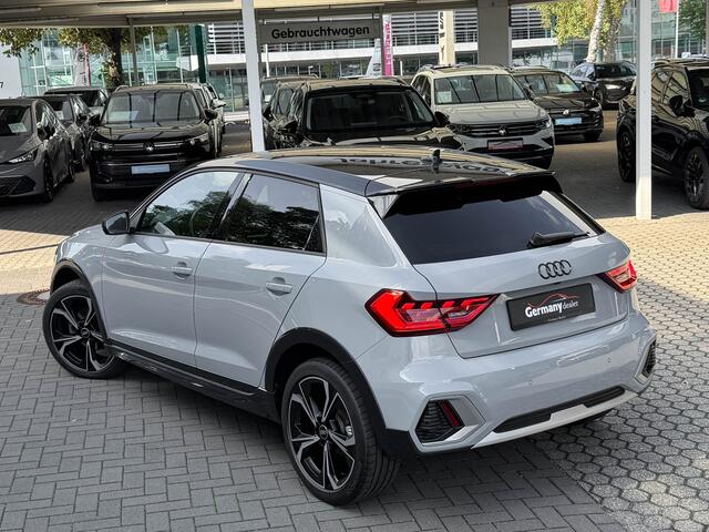 Audi A1 citycarver 30TFSI S-Line M-Led Sfeerverl. Zetels Zwart-Dak Priveglas 18-Inch Camera Keyless