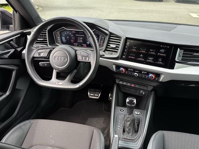 Audi A1 allstreet 30 TFSI S-line Black Ed. Pijl grijs