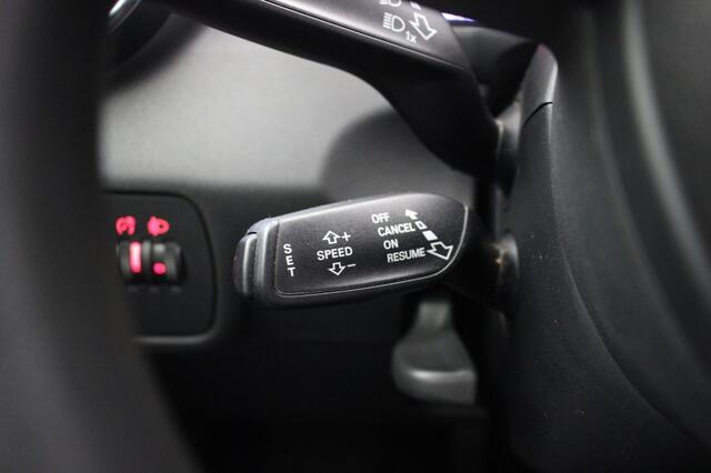 Audi A1 Sportback 1.0 TFSI 5 Deurs - Cruise, Lichtmetalen Velgen, Getint Glas