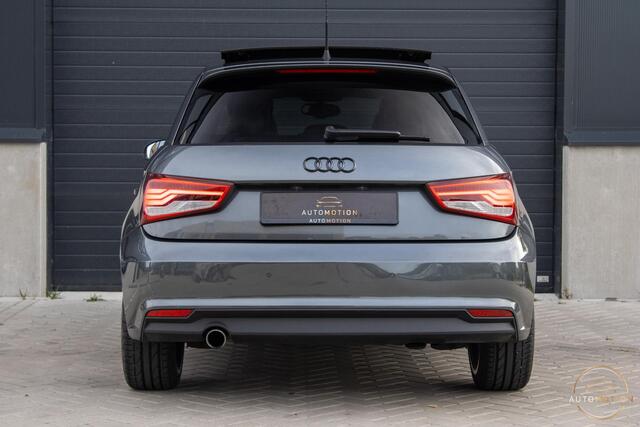 Audi A1 Sportback 1.0 TFSI Sline PANO PARKEERSENSOR CRUISE LED 17 INCH