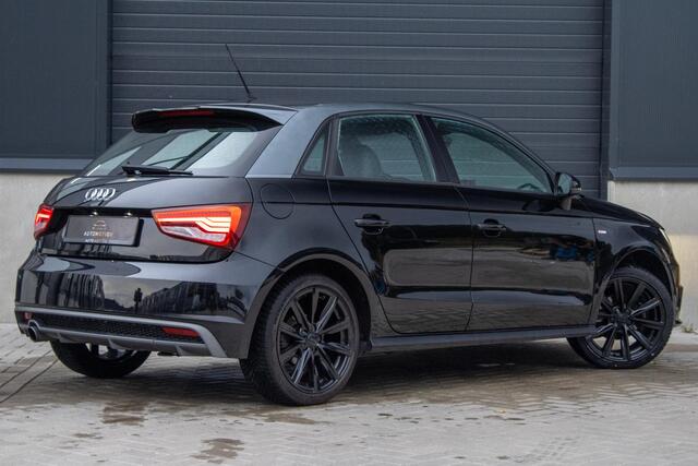 Audi A1 Sportback 1.0 TFSI Sport S line Edition Leder Cruise LED 17 INCH